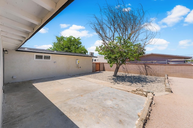44510 W 21st St, Lancaster, CA 93536 - view of patio / terrace featuring a fenced backyard