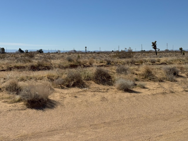 Reed Ave, Mojave, CA 93501