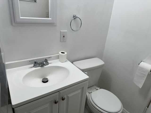 15284 Carol St, Mojave, CA 93501 - bathroom with vanity and toilet