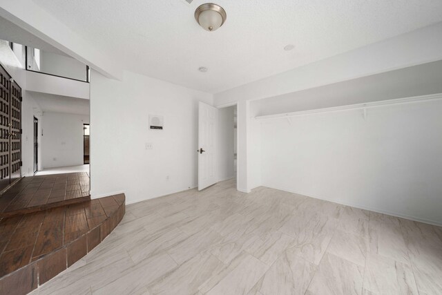 1510 W Newgrove St, Lancaster, CA 93534 - view of unfurnished room