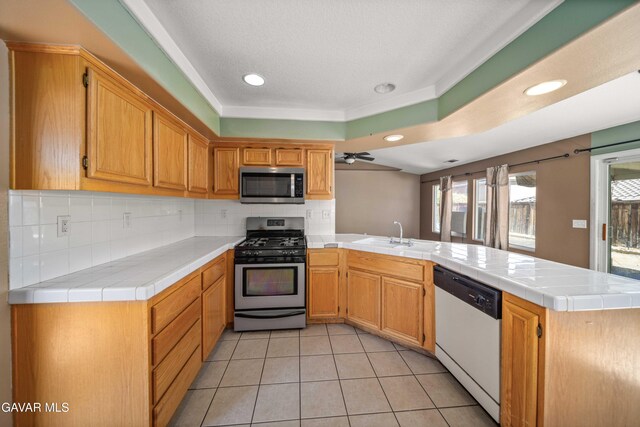 5715 Malaga Ct, Palmdale, CA 93552 - photo 8