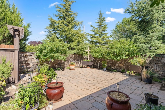 18381 Sulky Ln, Tehachapi, CA 93561 - photo 4