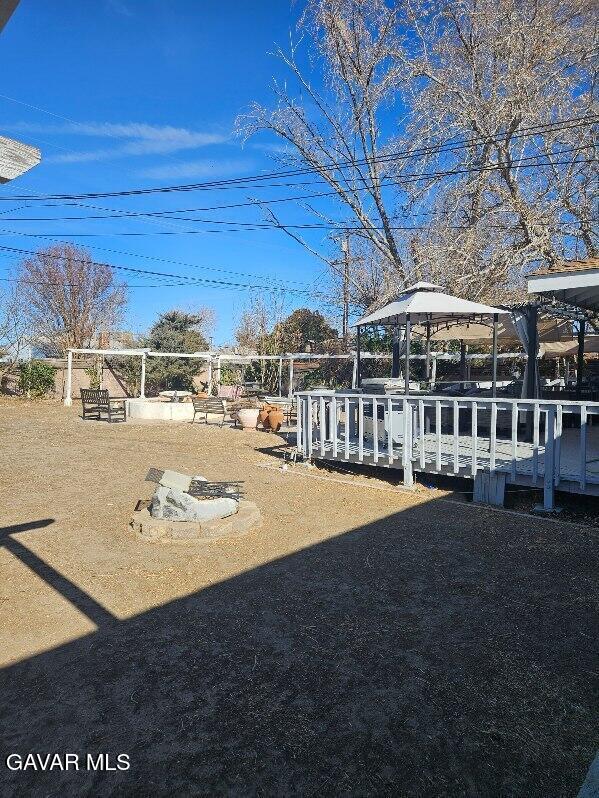 1283 W Lancaster Blvd, Lancaster, CA 93534 - view of yard