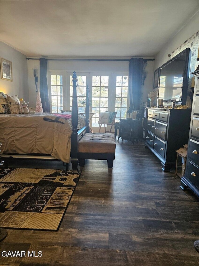 1283 W Lancaster Blvd, Lancaster, CA 93534 - bedroom with dark wood-style floors