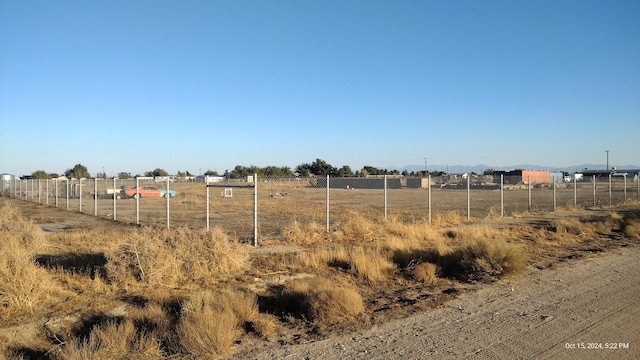 Listing photo 3 for 2074 W 67th St, Rosamond CA 93560