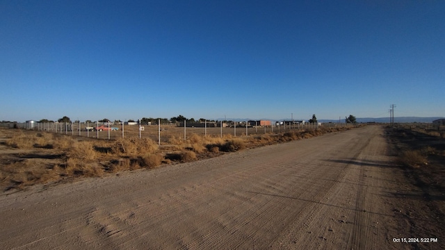 Listing photo 2 for 2074 W 67th St, Rosamond CA 93560