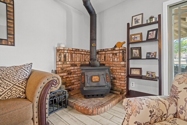 30140 Brassie Ct, Tehachapi, CA 93561 - detailed view of a wood stove and wood finished floors