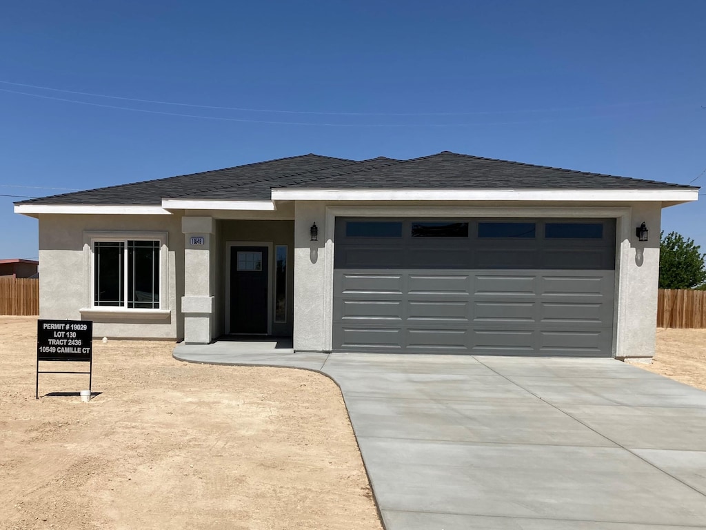 view of front of house featuring a garage