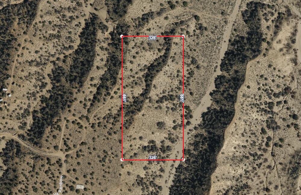 115th St E, Juniper Hills, CA 93543