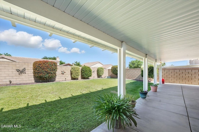 36525 Summerholly Cir, Palmdale, CA 93550 - fenced backyard with a patio