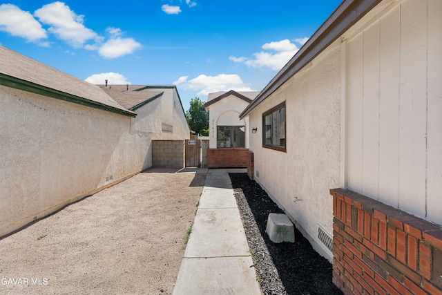 37632 E 15th St, Palmdale, CA 93550 - view of yard with a gate