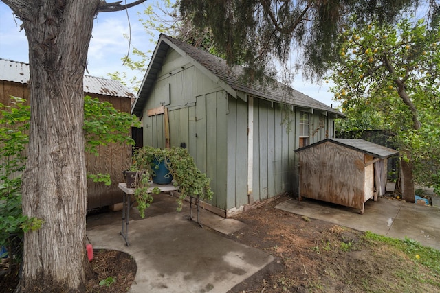1320 W 50th St, Los Angeles, CA 90037 - view of shed