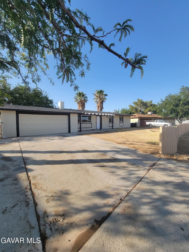21241 79th St, California City, CA 93505 - photo 1