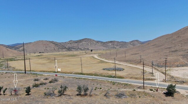10100 Tehachapi Rd, Tehachapi, CA 93561