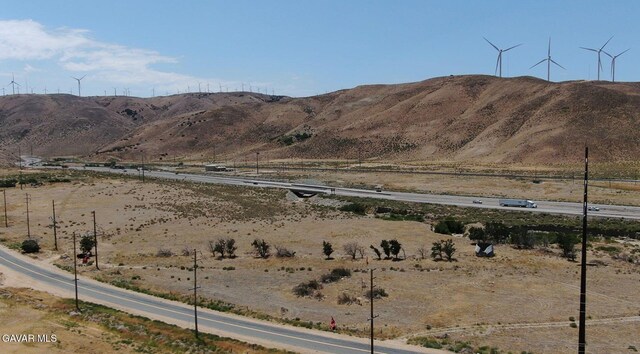 10100 Tehachapi Rd, Tehachapi, CA 93561