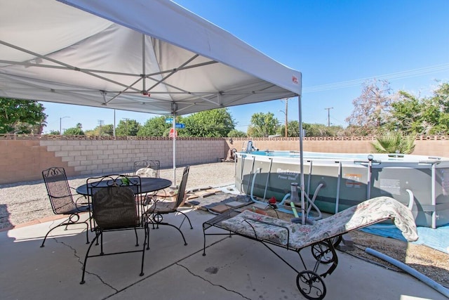 44605 Gillan Ave, Lancaster, CA 93535 - fenced backyard featuring outdoor dining area and a patio area
