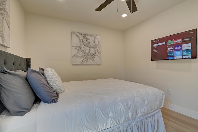 12871 W Osborne St, Arleta, CA 91331 - bedroom with wood finished floors, recessed lighting, and a ceiling fan