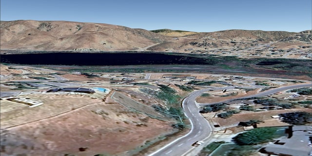 Ranch Club Rd, Lake Elizabeth, CA 93532