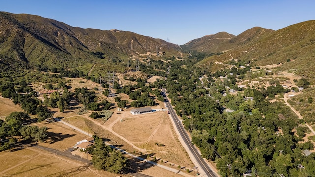 bird's eye view featuring a mountain view