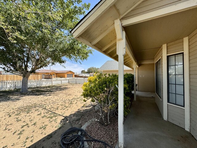 9808 Susan Ave, California City, CA 93505 - photo 3