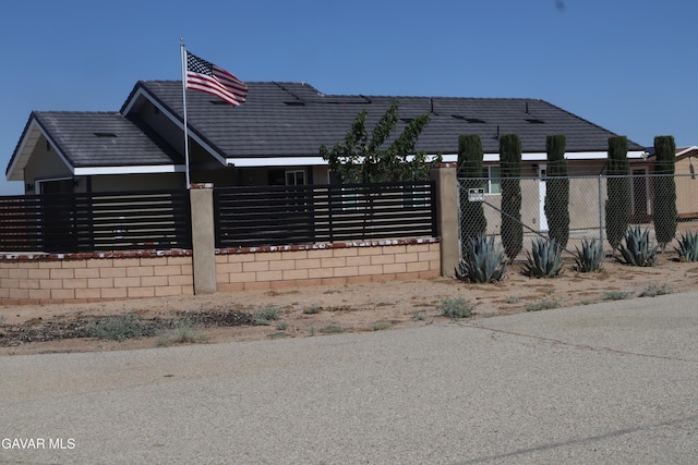 13857 E G2 Ave, Lancaster, CA 93535 - photo 4
