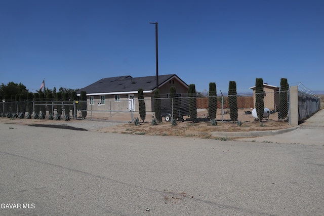 13857 E G2 Ave, Lancaster, CA 93535 - photo 6