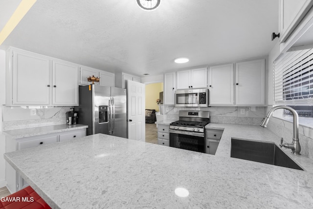 42825 Lemonwood Dr, Lancaster, CA 93536 - photo 17
