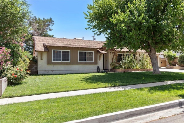 Listing photo 3 for 41852 Shain Ln, Quartz Hill CA 93536