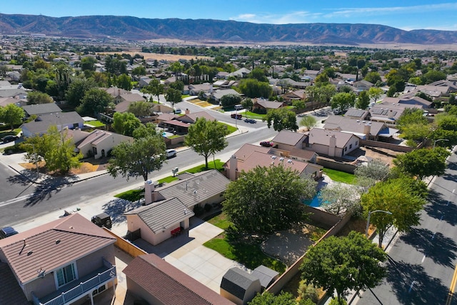 drone / aerial view featuring a mountain view