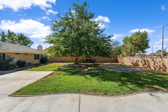 view of yard featuring central AC