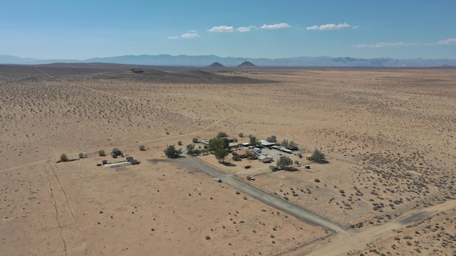 bird's eye view with a mountain view