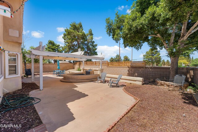 44559 Aspen St, Lancaster, CA 93535 - fenced backyard featuring a patio area and a pergola