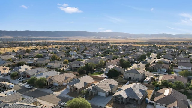 bird's eye view with a mountain view