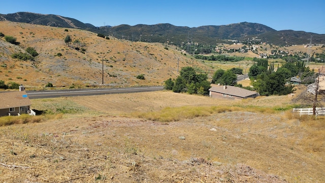 Mccloud Dr, Lake Elizabeth, CA 93532