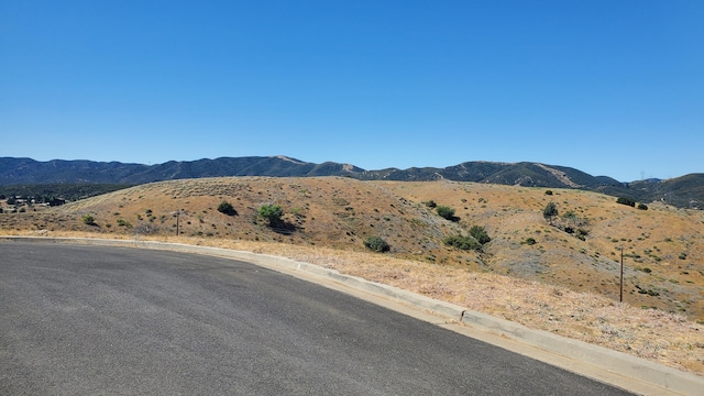 Mccloud Dr, Lake Elizabeth, CA 93532