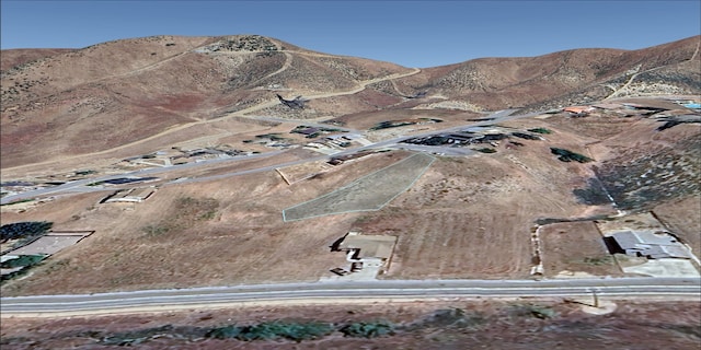Mccloud Dr, Lake Elizabeth, CA 93532