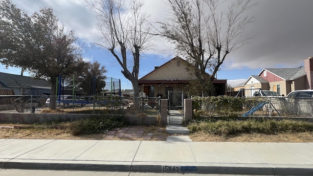 view of front of property