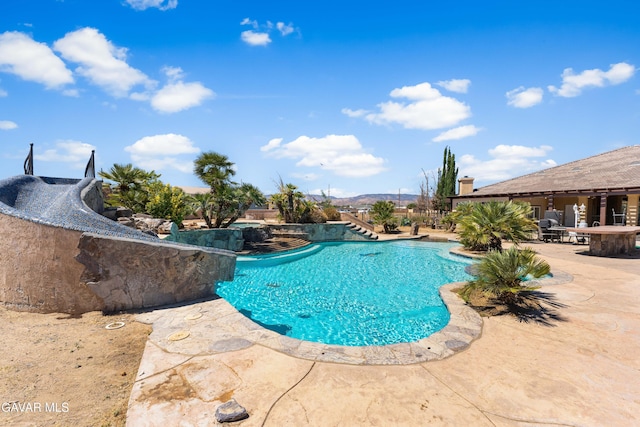 42094 W 21st St, Lancaster, CA 93536 - outdoor pool featuring a patio area