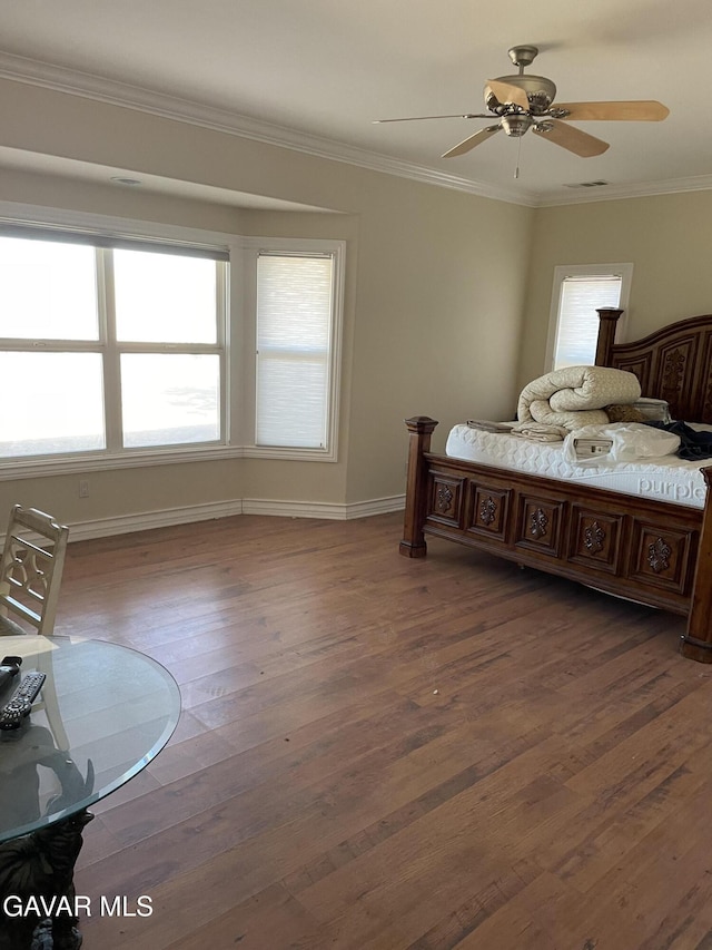 32941 Agua Dulce Canyon Rd, Agua Dulce, CA 91390 - bedroom featuring wood finished floors, crown molding, and ceiling fan