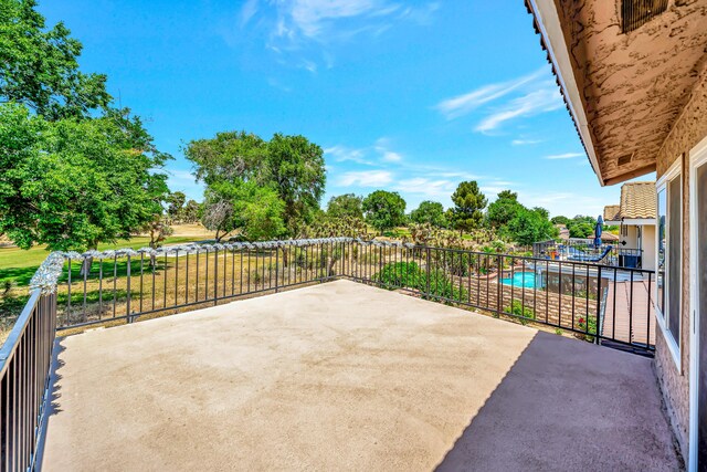 433 Fairway Dr, Palmdale, CA 93551