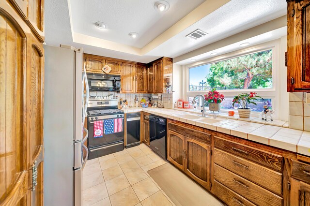 433 Fairway Dr, Palmdale, CA 93551