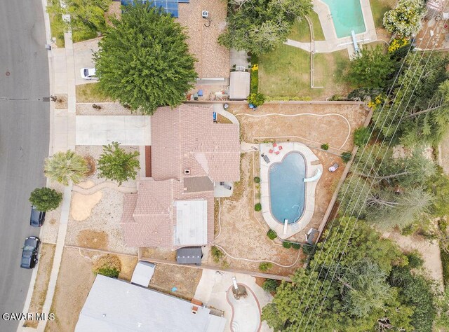 43818 Halcom Ave, Lancaster, CA 93536 - bird's eye view of a pool area