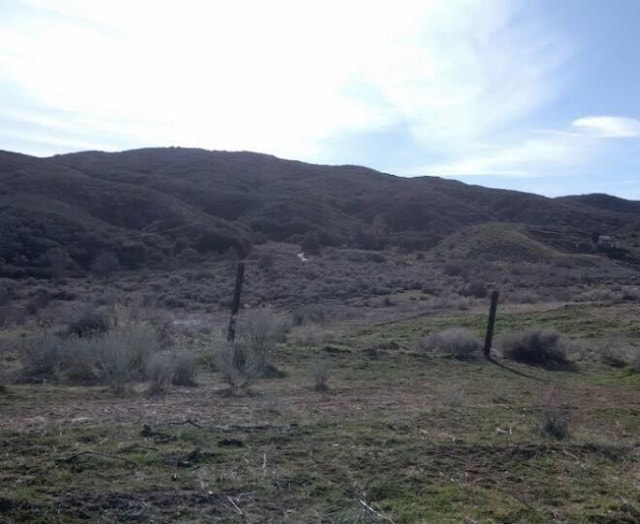 Ripton Rd, Lake Elizabeth, CA 93532