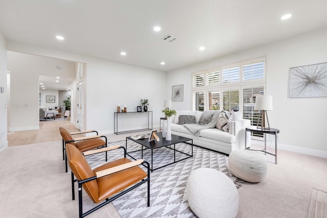 41901 Cll Clarita, Lancaster, CA 93536 - living room with recessed lighting