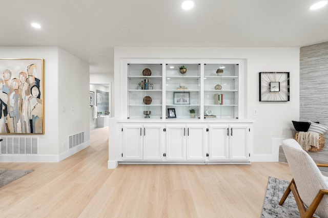 41901 Cll Clarita, Lancaster, CA 93536 - bar area with light wood-type flooring and recessed lighting