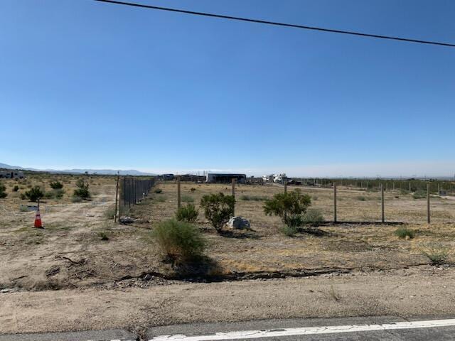 Listing photo 3 for 205 Palmdale Blvd, Palmdale CA 93591