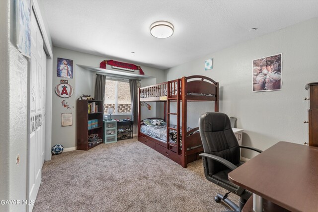 18551 Jacks Hill Rd, Tehachapi, CA 93561 - bedroom featuring carpet and an office area