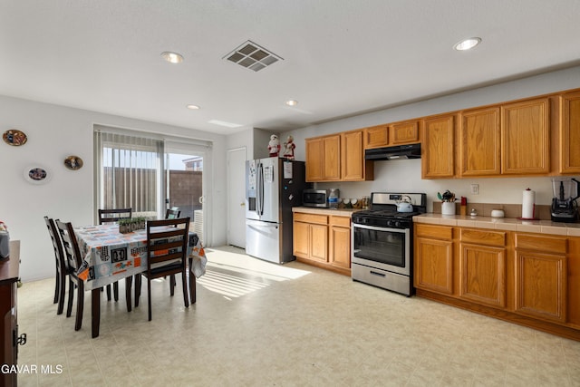 1810 E Jenner St, Lancaster, CA 93535 - photo 12