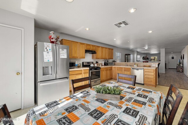 1810 E Jenner St, Lancaster, CA 93535 - photo 13