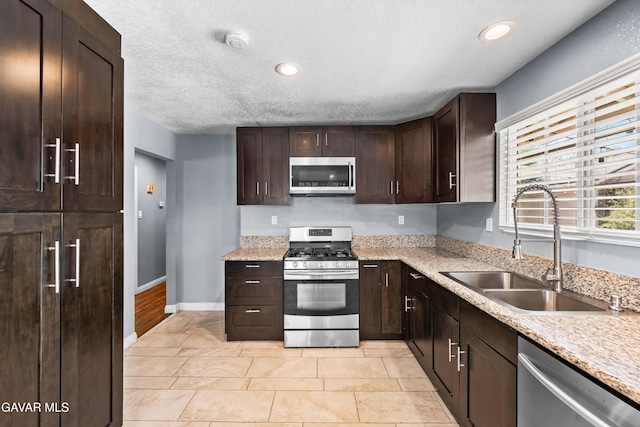 1029 W W Ave H8, Lancaster, CA 93534 - photo 9